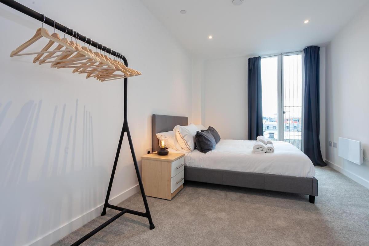 Spacious 2 Bed Apartment In Central Manchester Exterior foto